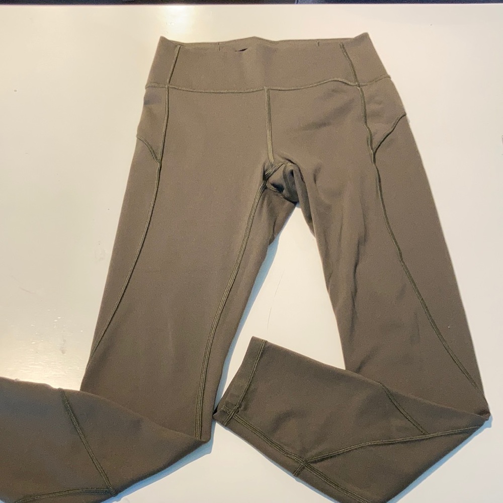 Lululemon in Movement leggings